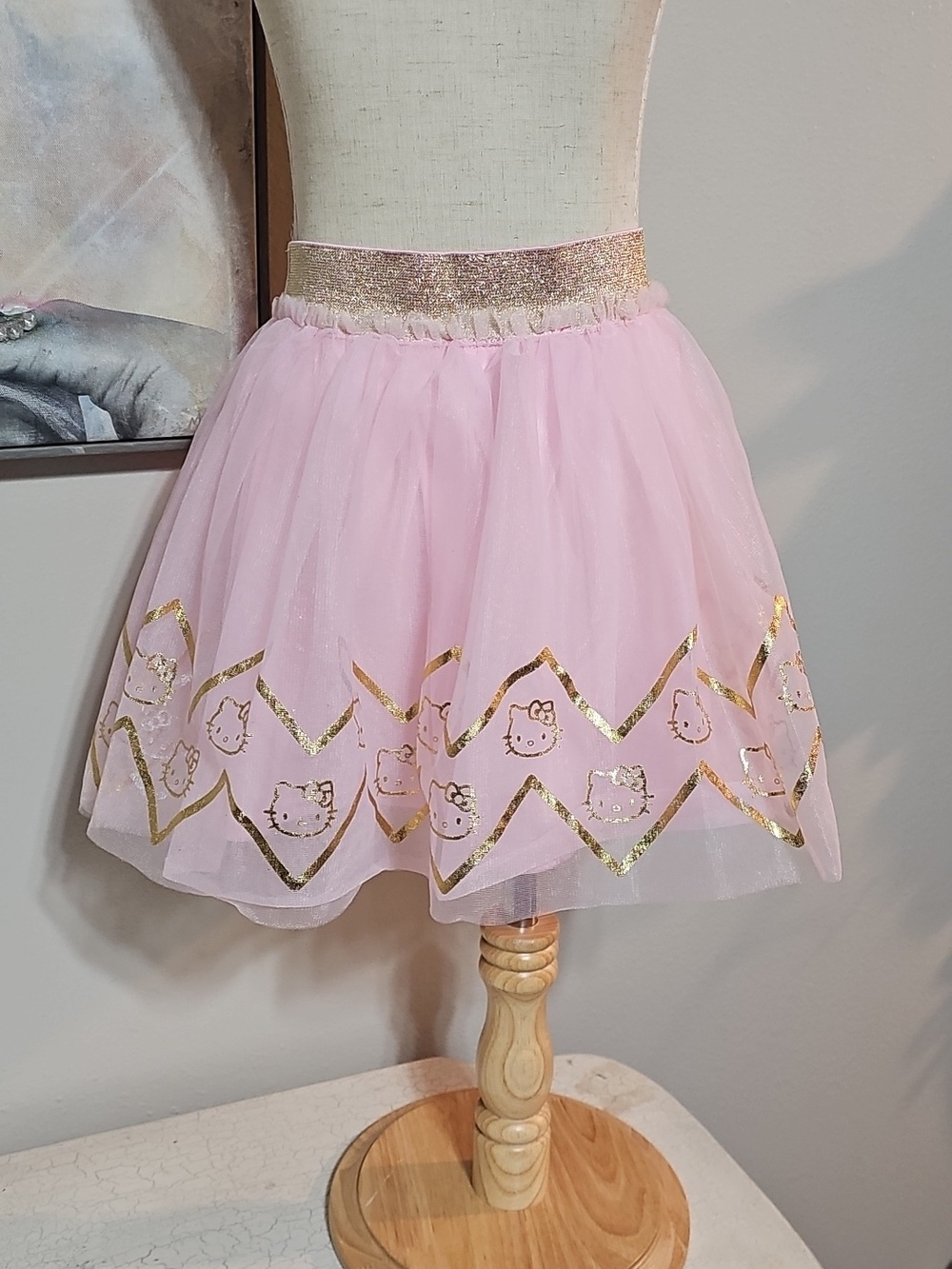 ✨ Hello Kitty Sanrio Pink Gold Glitter Tutu Skirt Size 7/8 - Picture 5 of 6
